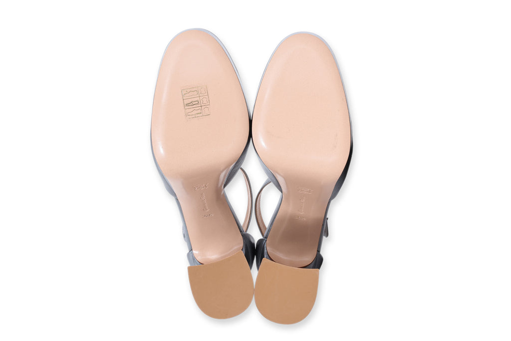 GIANVITO ROSSE - A PAIR OF ANKLE-STRAP HEEL IN METALLIC LEATHER