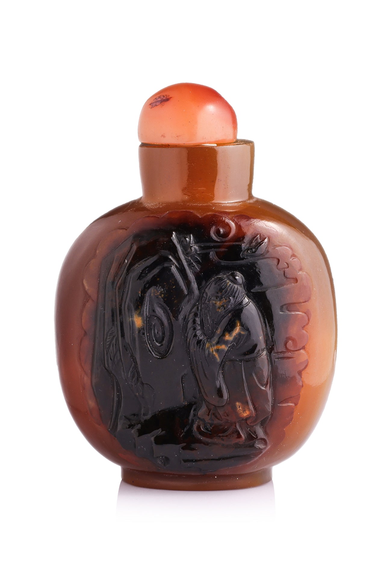 A BANDED AGATE SNUFF BOTTLE