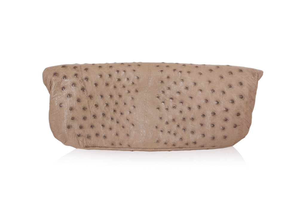DEVI KROELL – A TWO-TONE OSTRICH CLUTCH