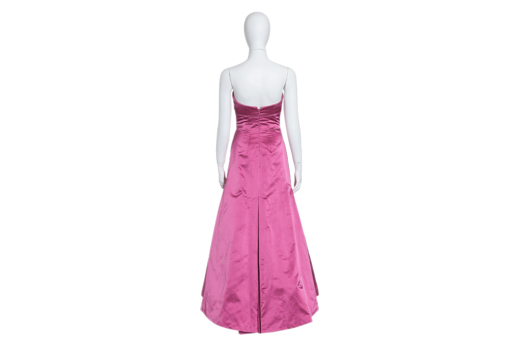 A VERA WANG FUSCHIA COCKTAIL DRESS