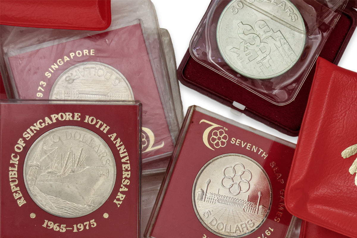 SINGAPORE, A GROUP OF SILVER COMMEMORATIVE COINS (18)