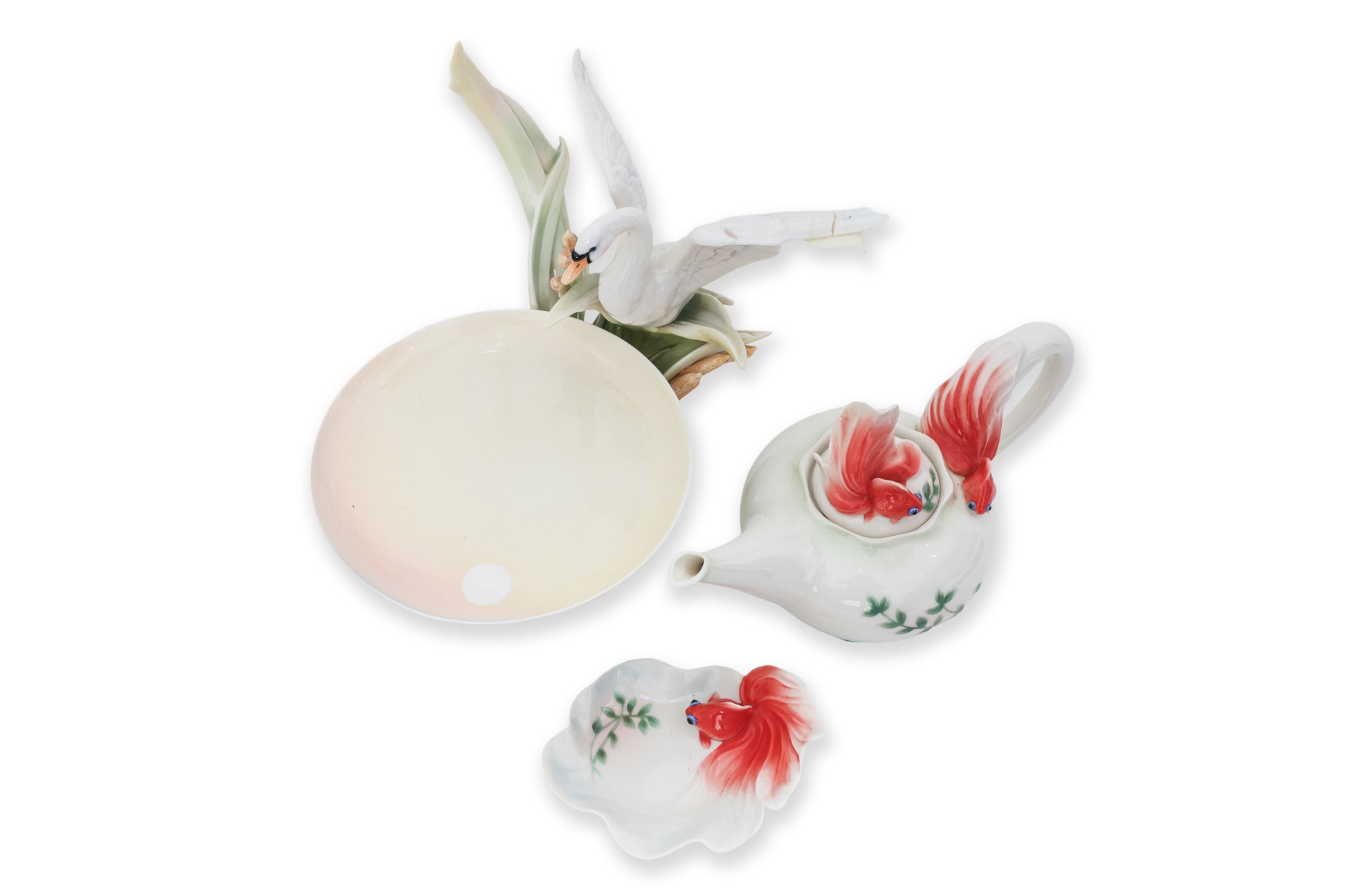 A GROUP OF FOUR FRANZ PORCELAIN ITEMS