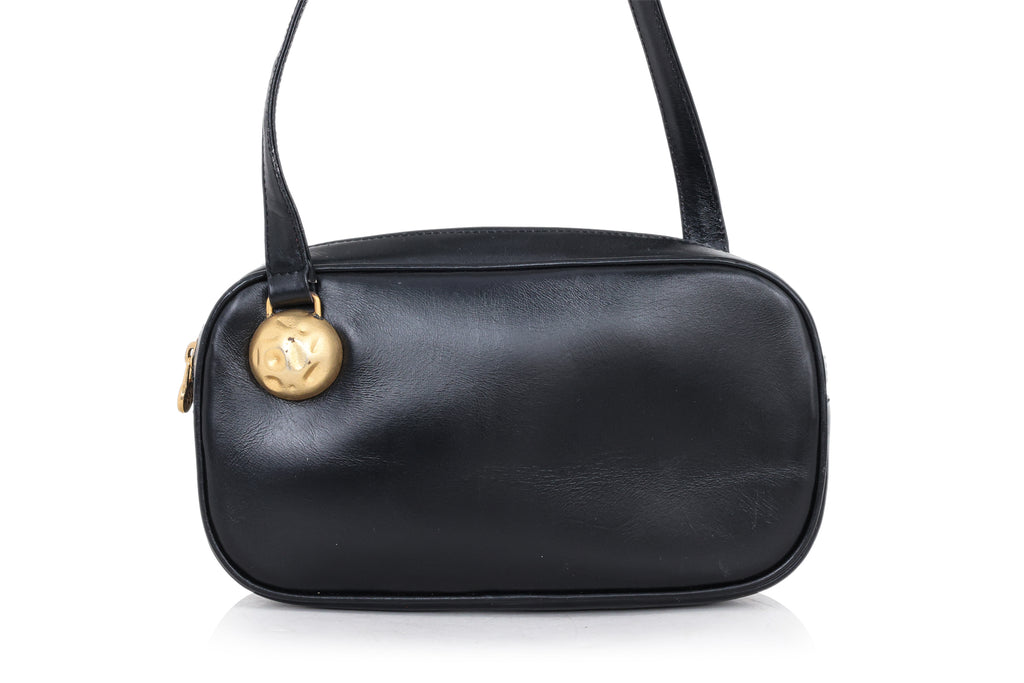 FENDI - A SHOULDER BAG