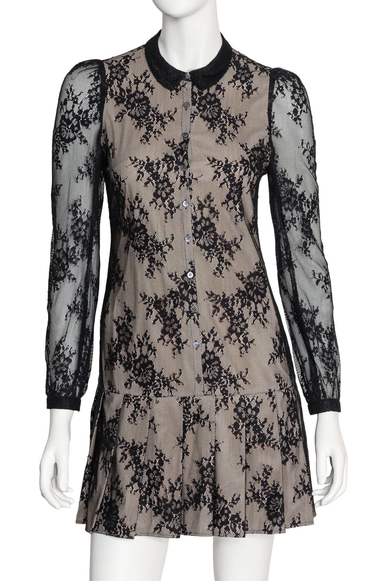 MCQ ALEXANDER MCQUEEN - A BLACK LACE OVERLAY DRESS
