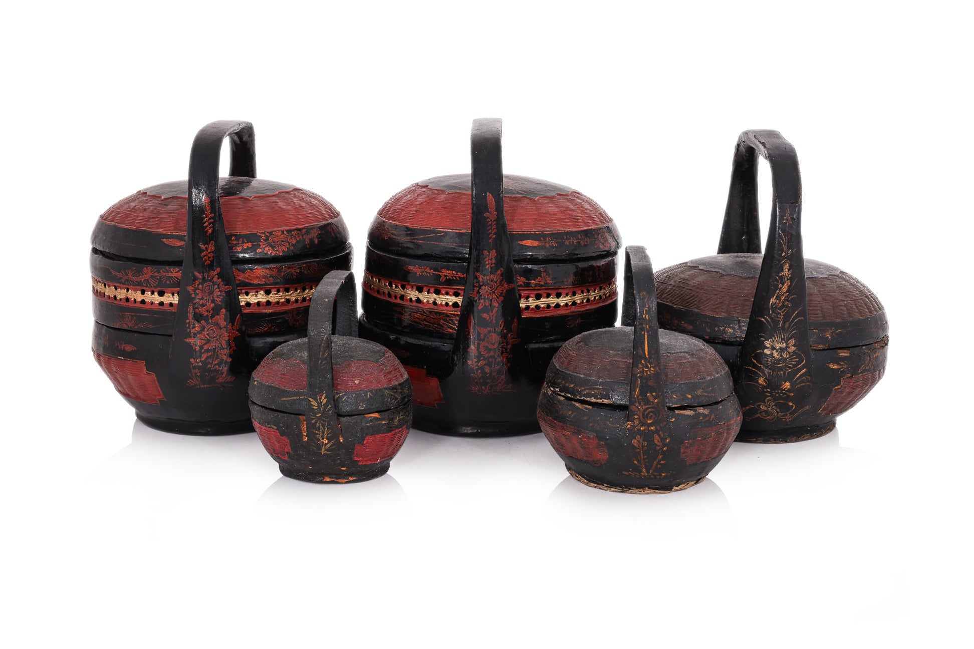 A GROUP OF FIVE LACQUERED BASKETS