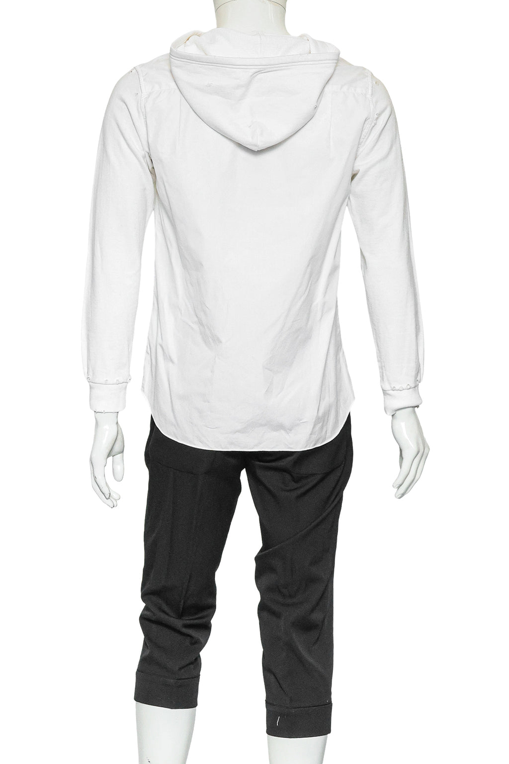 COMME DES GARÇONS - A BLACK AND WHITE ENSEMBLE