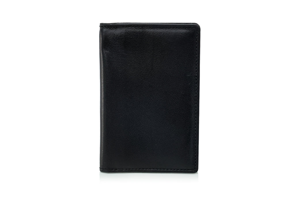 ISSEY MIYAKE - A BLACK LEATHER CARD HOLDER