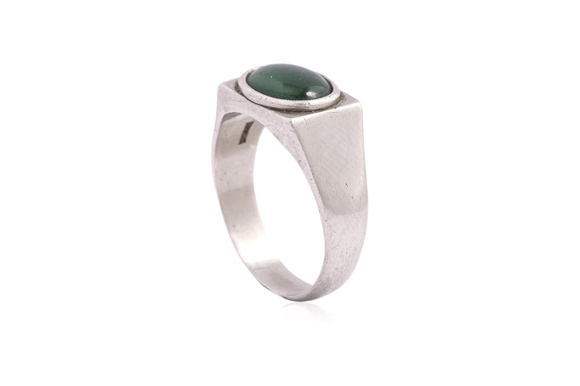 A JADE SIGNET RING