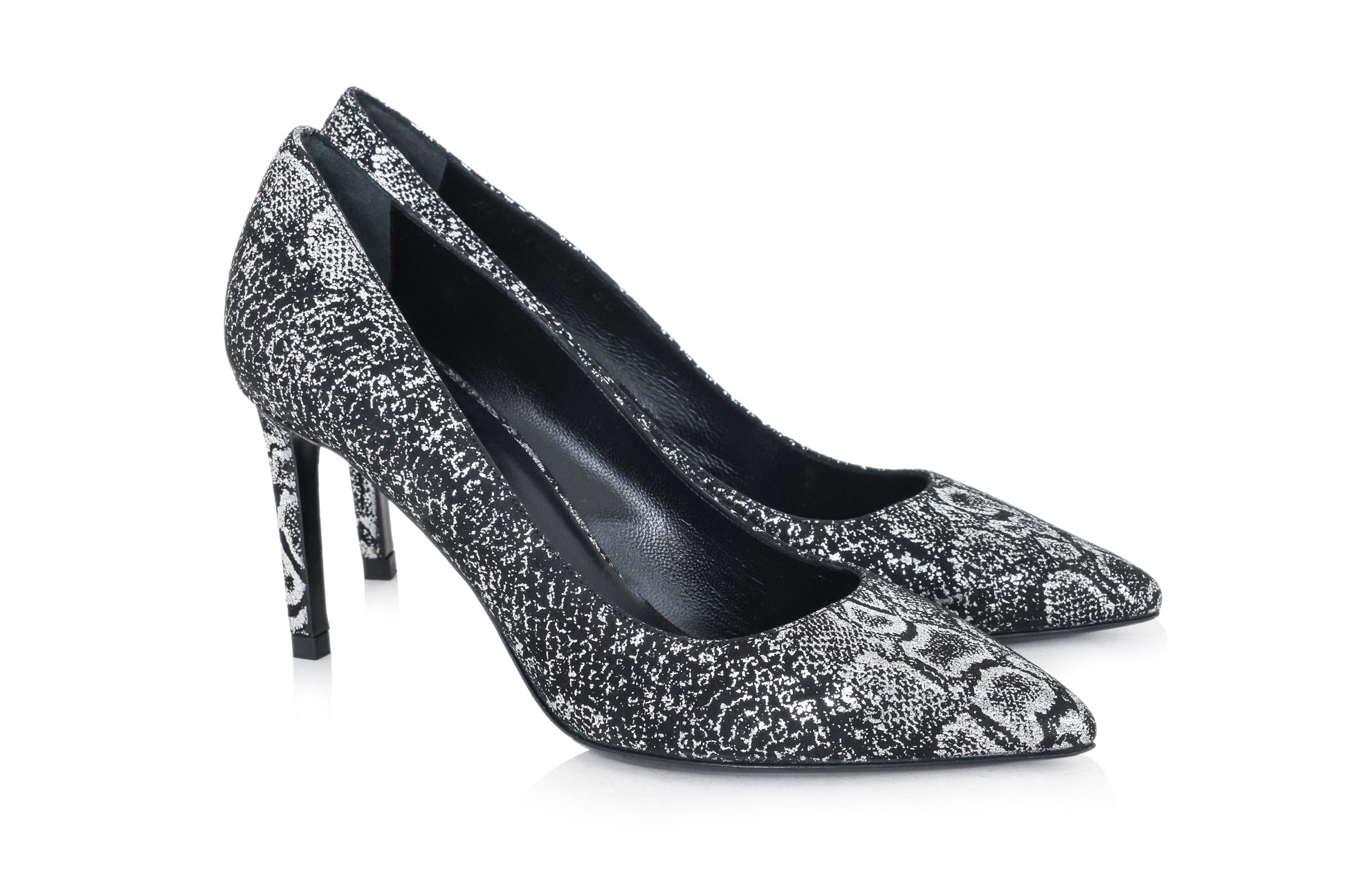 SAINT LAURENT - A PAIR OF SNAKE SKIN PRINT HEELS