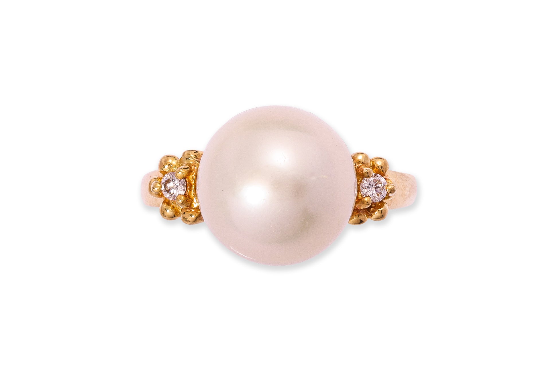 A CULTURED PEARL AND DIAMOND RING
