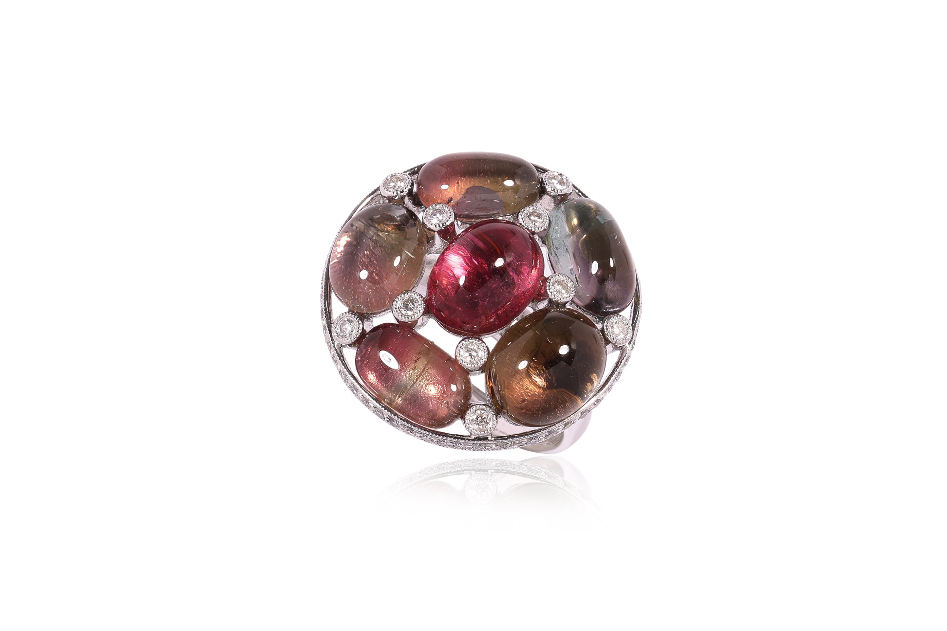A TOURMALINE AND DIAMOND CLUSTER RING