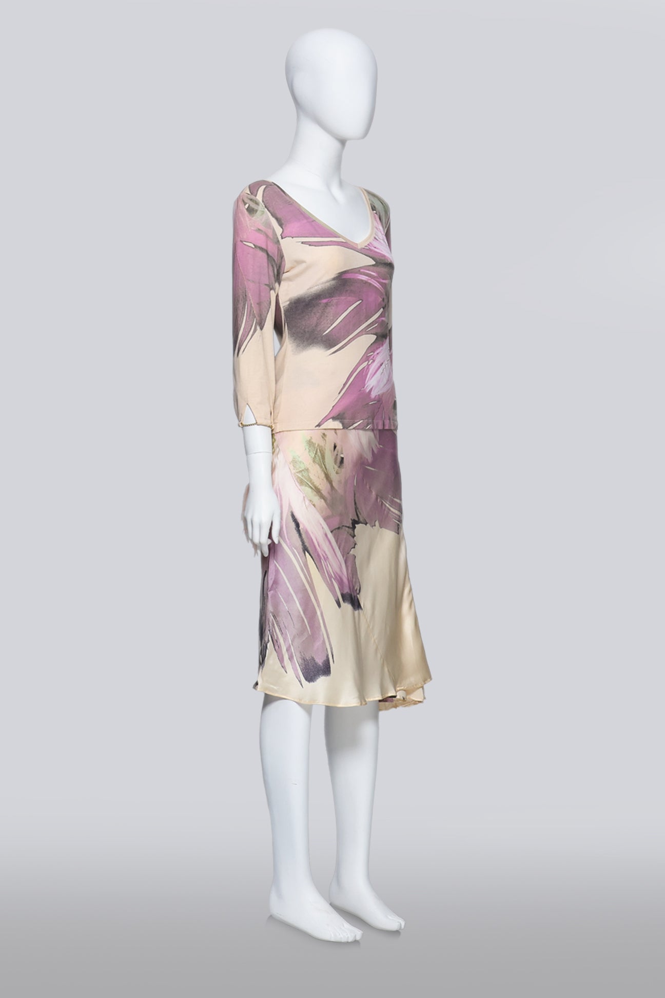 ROBERTO CAVALLI - A FEATHER PRINT SET