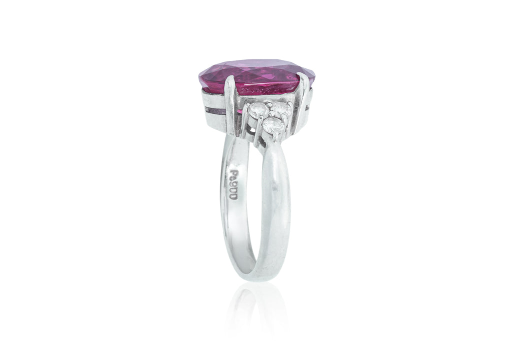A RUBELLITE TOURMALINE AND DIAMOND RING