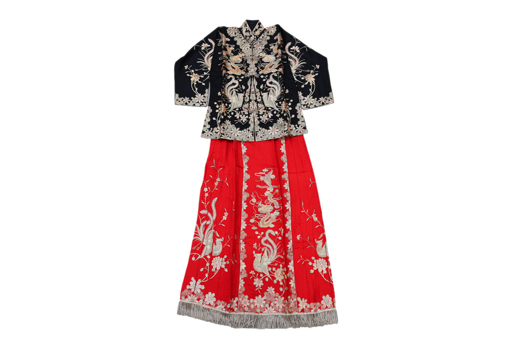 A CHINESE WEDDING COSTUME