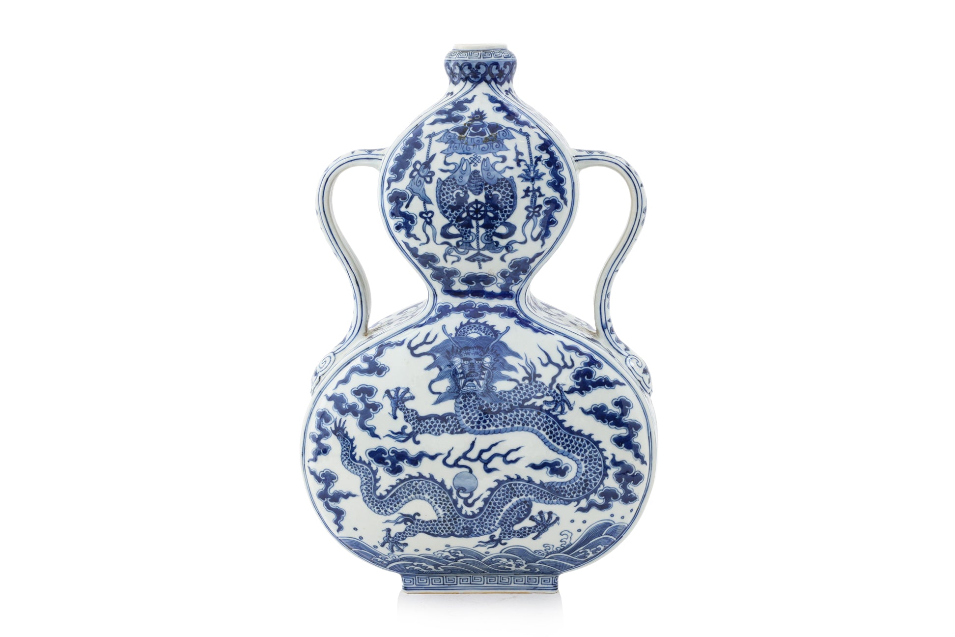 A BLUE AND WHITE DOUBLE-GOURD 'DRAGON' VASE
