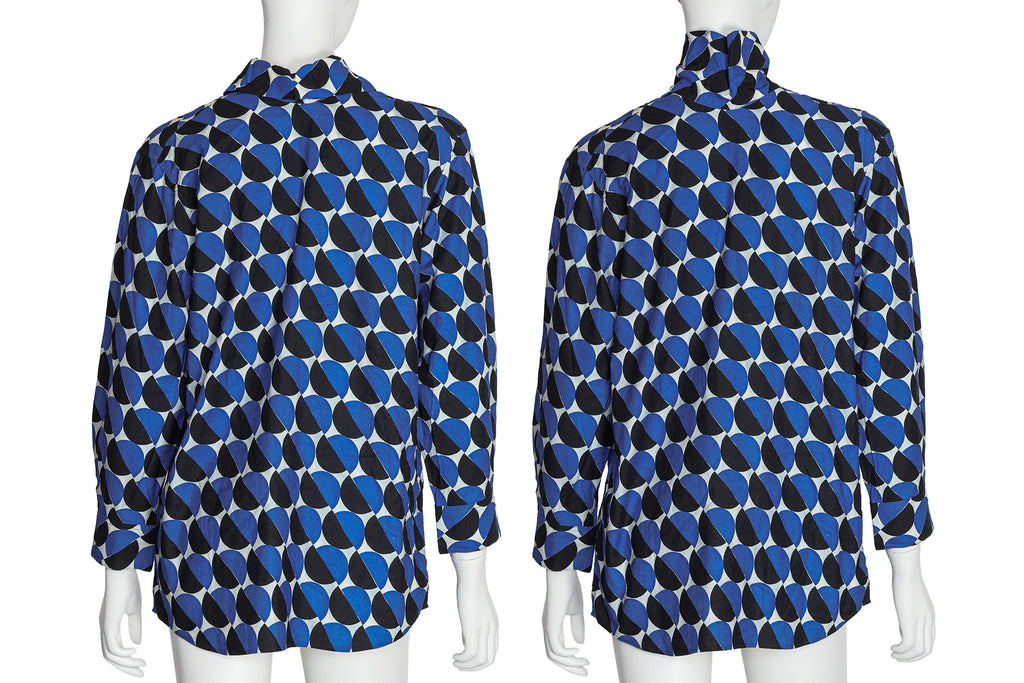 DRIES VAN NOTEN - A BLUE AND BLACK GEOMETRIC PRINT SHIRT