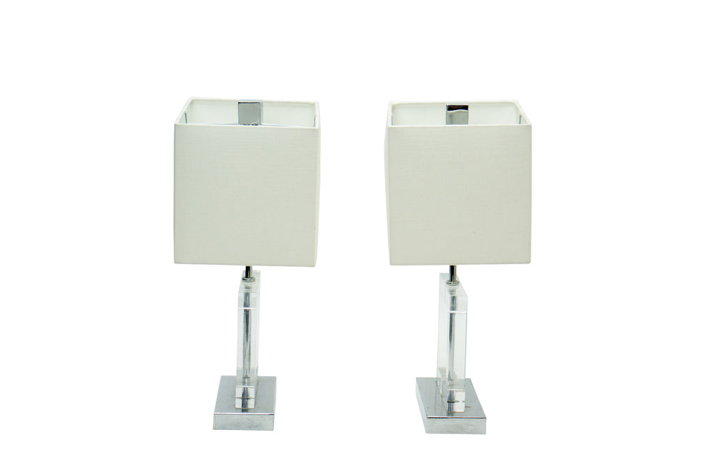 A PAIR OF CONTEMPORARY ACRYLIC AND CHROME PLATED TABLE LAMPS