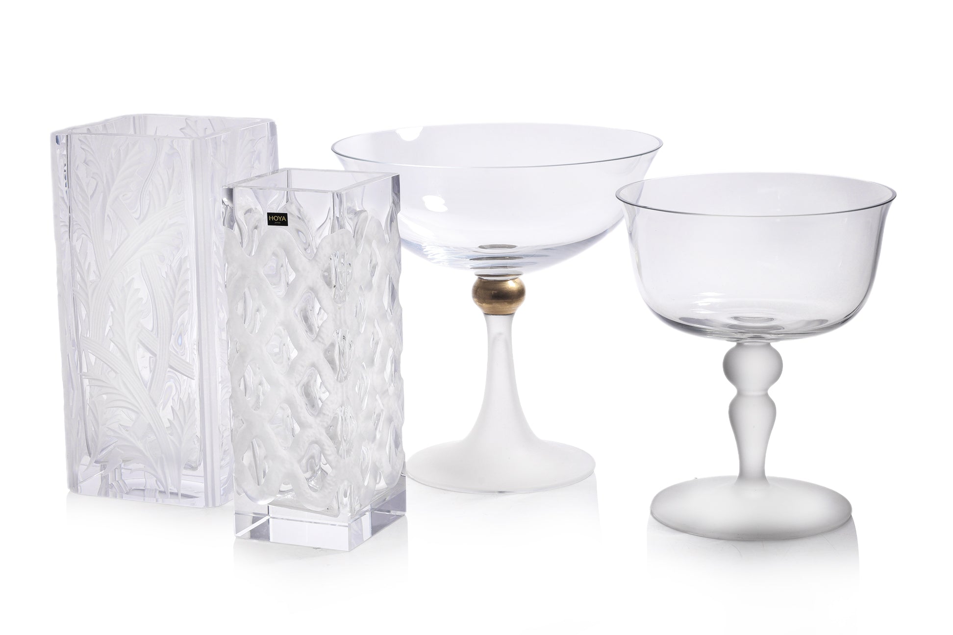 A GROUP OF HOYA AND OTHER GLASS ITEMS