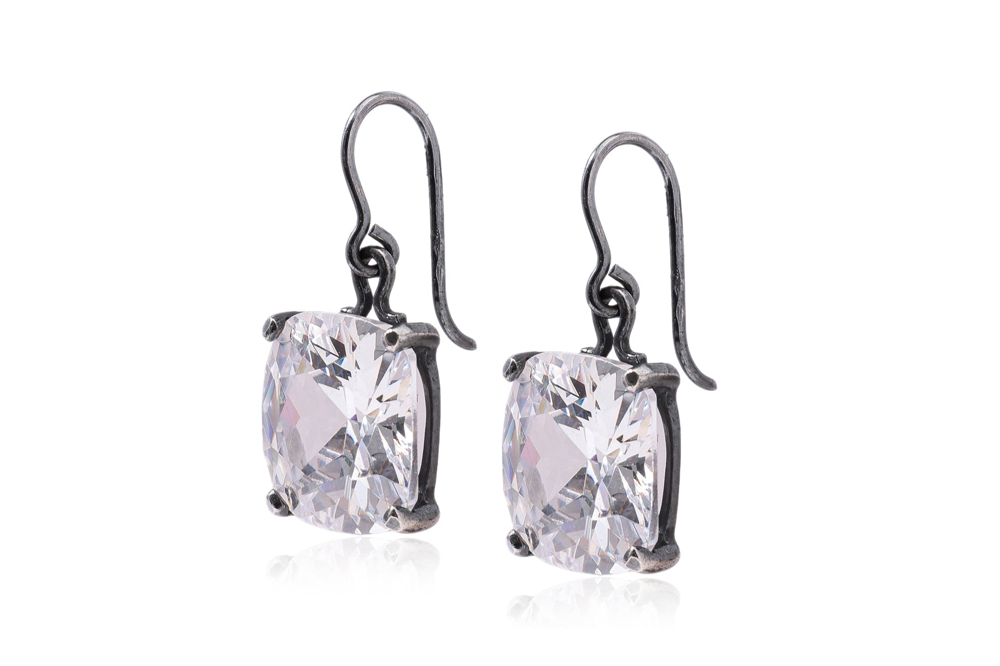 BOTTEGA VENETA - A CUBIC ZIRCONIA SET OXIDISED SILVER NECKLACE WITH MATCHED EARRINGS