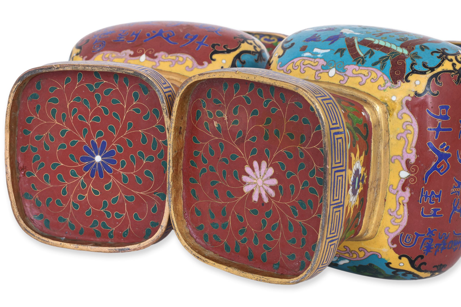 A PAIR OF GU-FORM CLOISONNÉ VASES