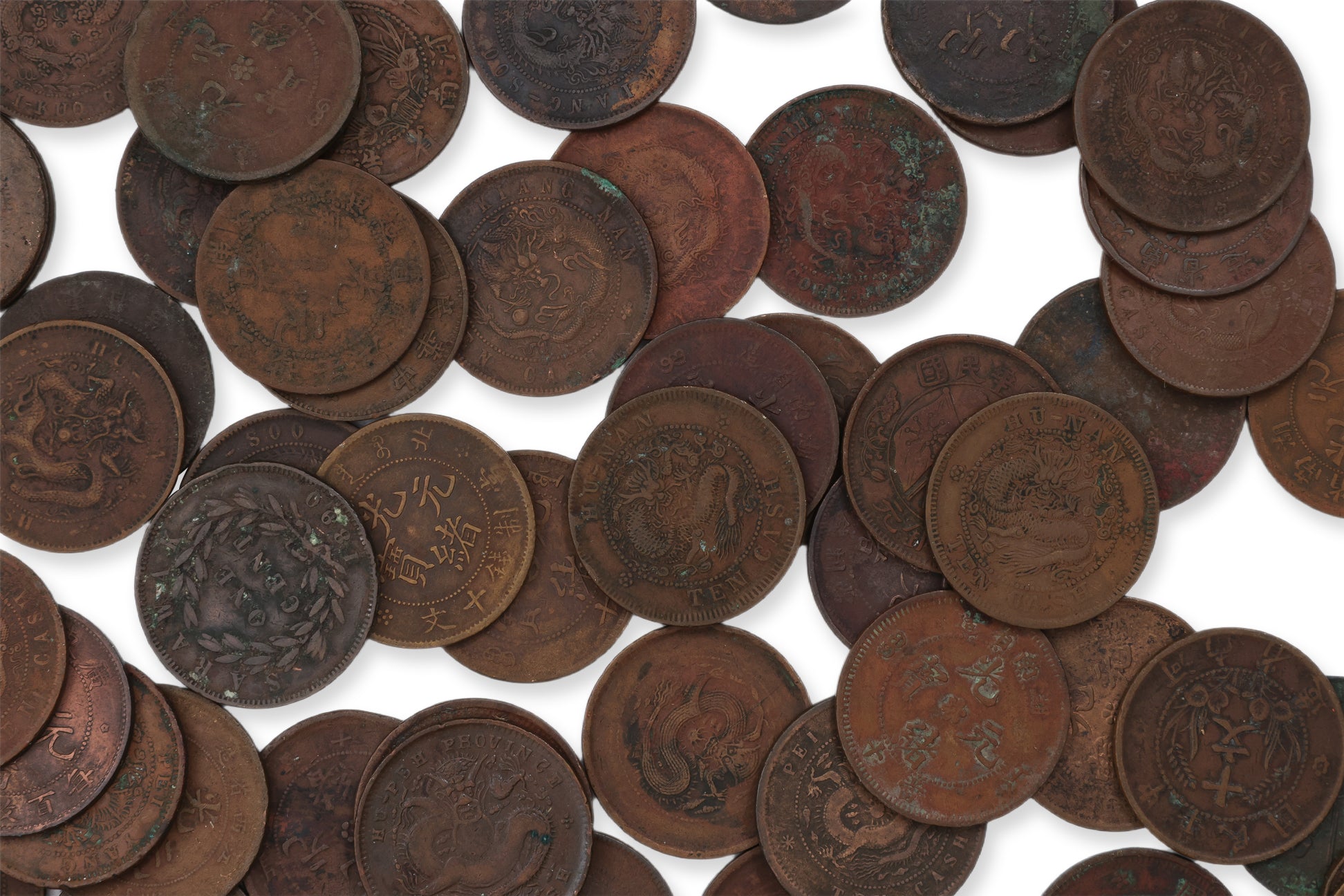 CHINA EMPIRE AND REPUBLIC - A LARGE GROUP OF ASSORTED COPPER COINAGE