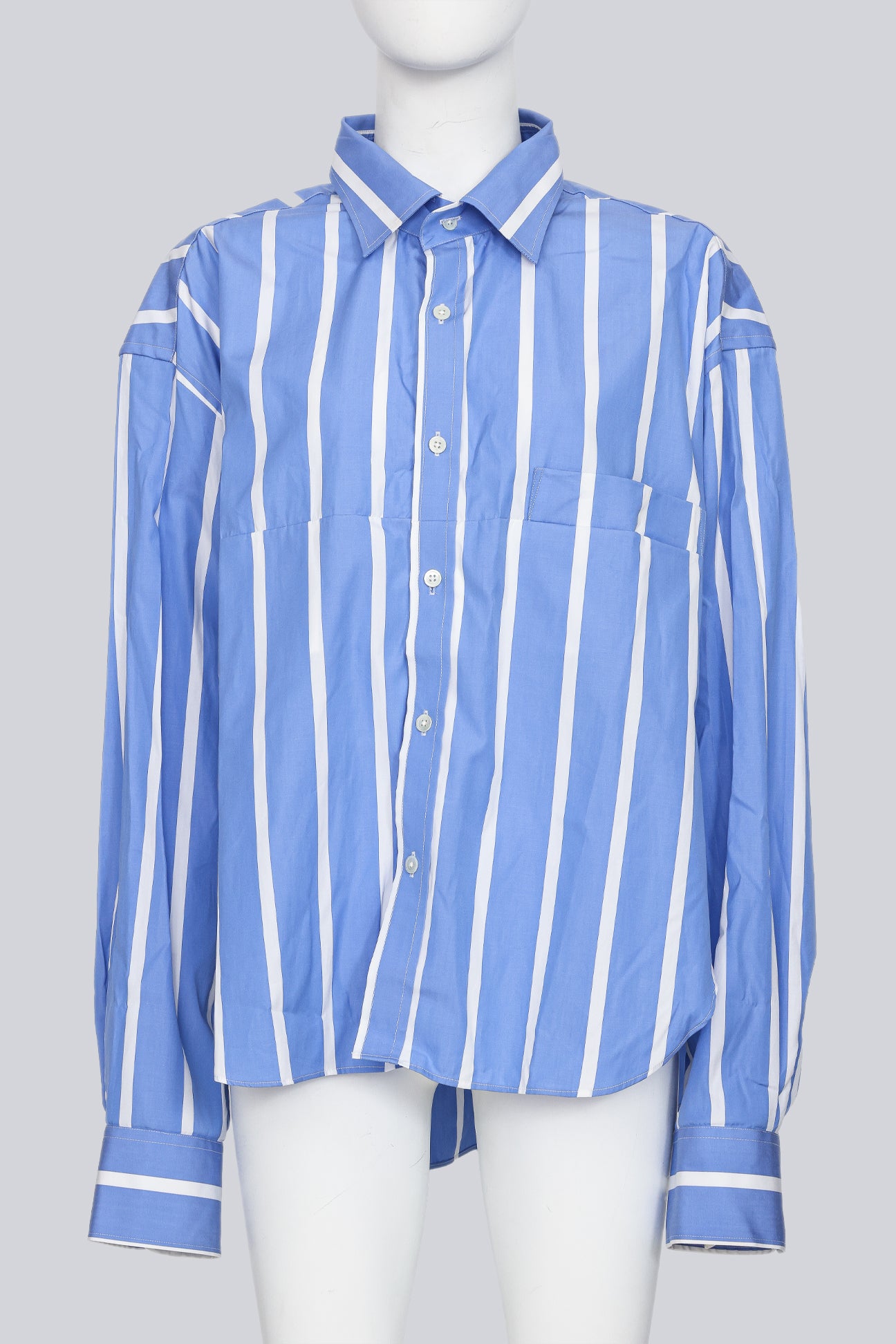 VETEMENTS POUR FEMMES - A SUMMER 2018 BLUE AND WHITE STRIPED SHIRT