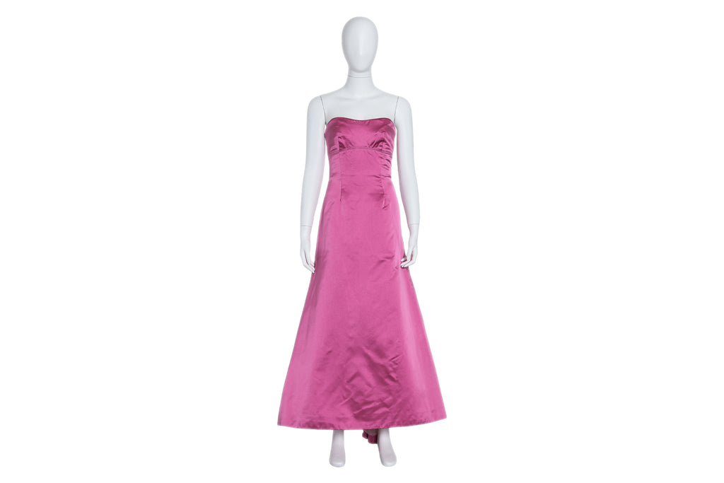 A VERA WANG FUSCHIA COCKTAIL DRESS