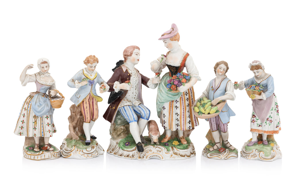 A GROUP OF FIVE DRESDEN PORCELAIN FIGURES