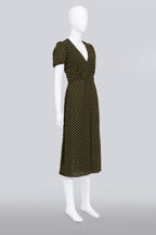 N*21 - A BLACK DRESS WITH YELLOW POLKA DOTS