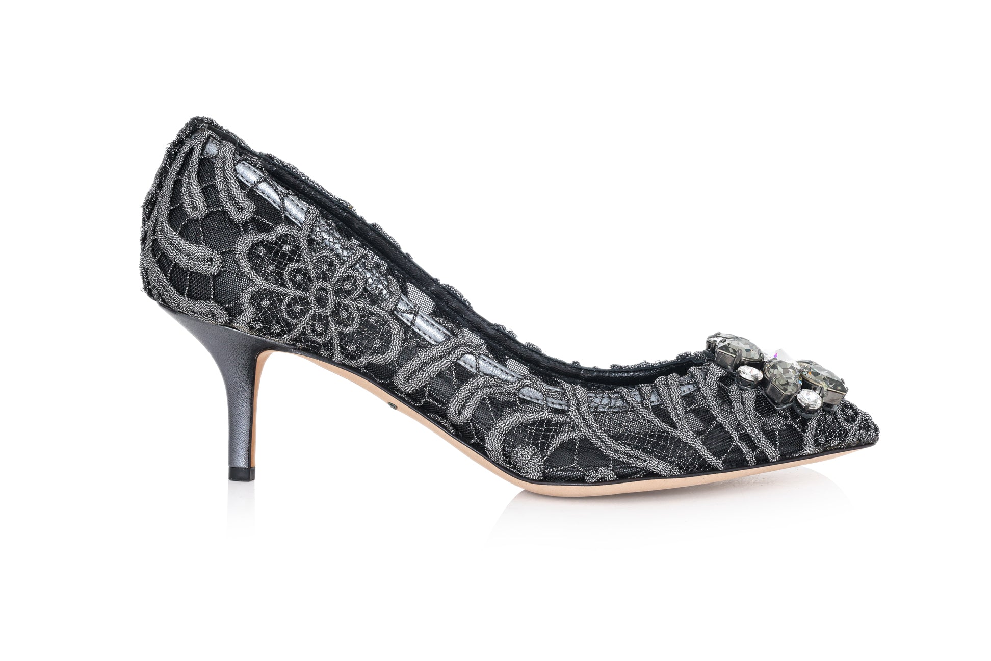 DOLCE & GABBANA – A PAIR OF ANTHRACITE ‘BELLUCCI’ EMBELLISHED LACE PUMPS