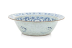 A GROUP OF BLUE AND WHITE PLATES AND A SWEET PEA BOWL