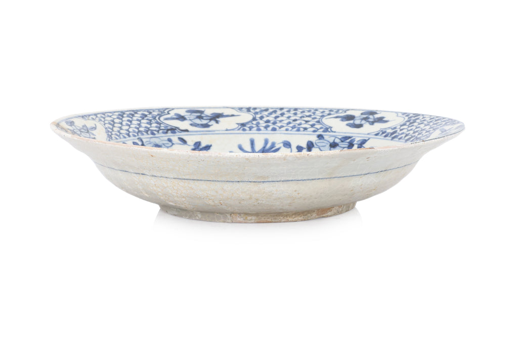 A LARGE BLUE AND WHITE PORCELAIN BOWL AND A SWATOW DISH