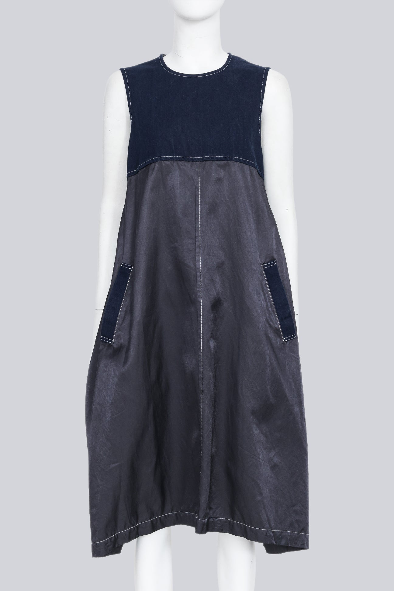 COMME DES GARCONS - A 2017 DENIM TRIMMED SATIN DRESS