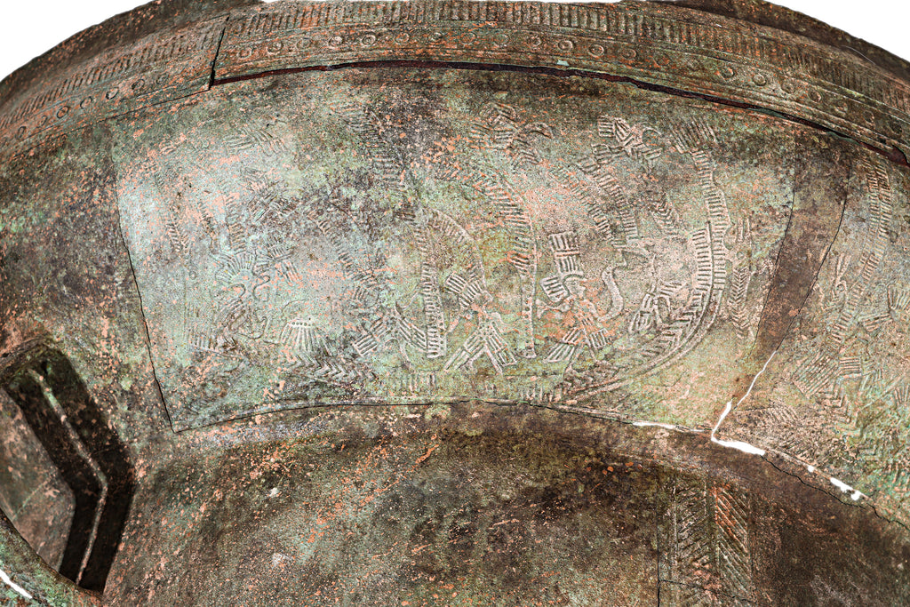 A LARGE VIETNAMESE BRONZE RAIN DRUM