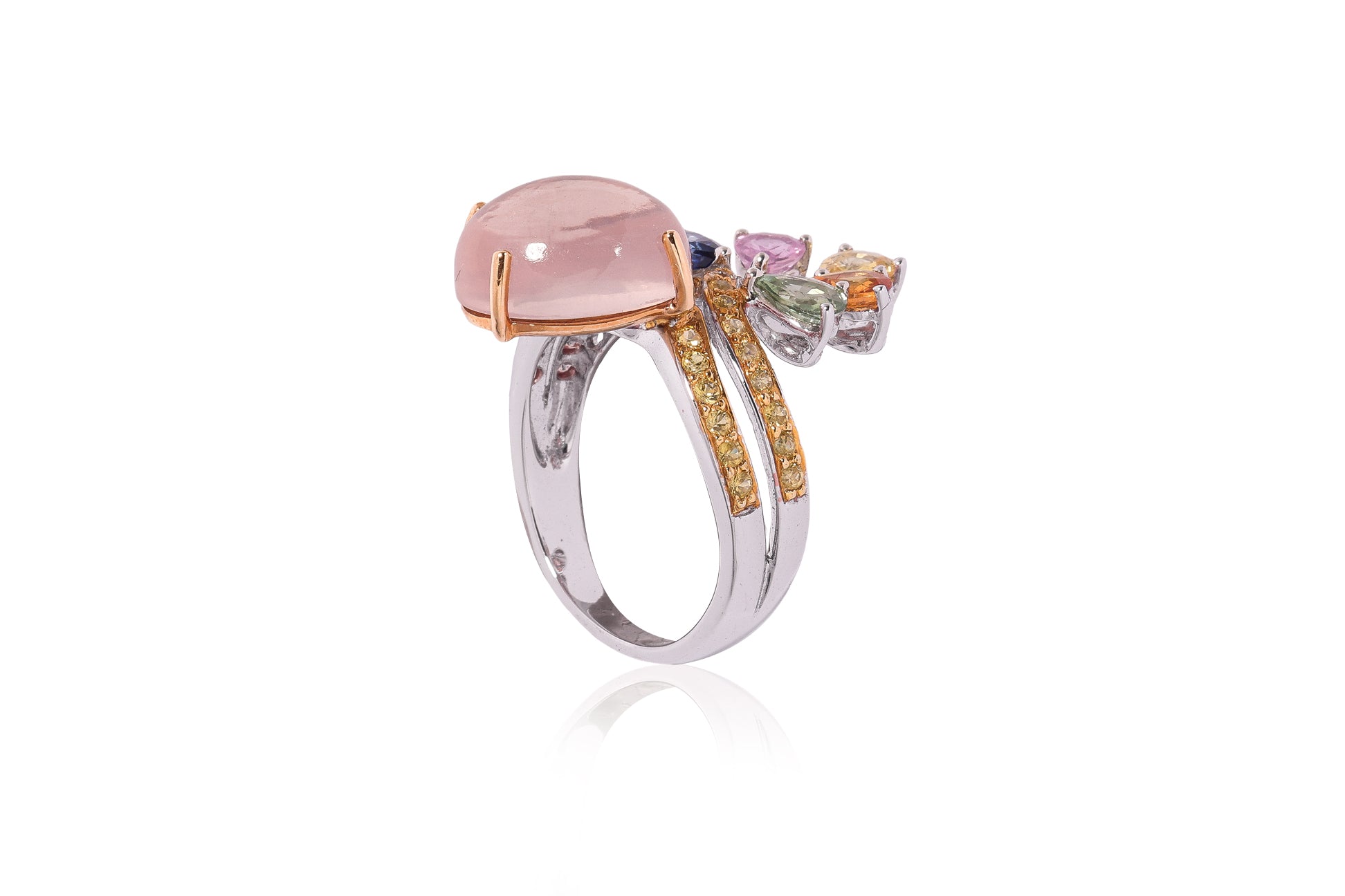 A STAR QUARTZ AND MULTI-COLOUR SAPPHIRE RING