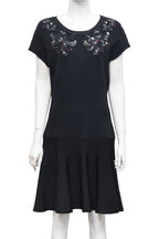 DIANE VON FURSTENBERG - A BLACK 'RENEE EMBELLISHED' DRESS