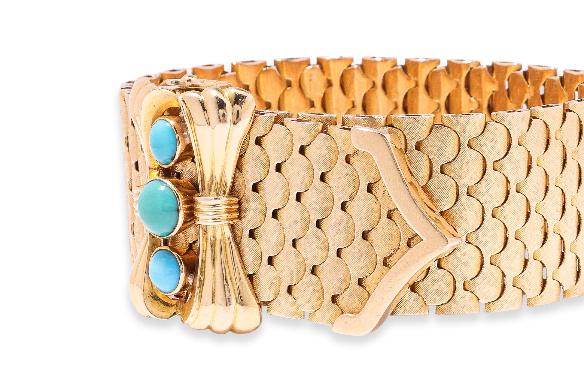 A TURQUOISE AND TEXTURED GOLD 'BELT' BRACELET