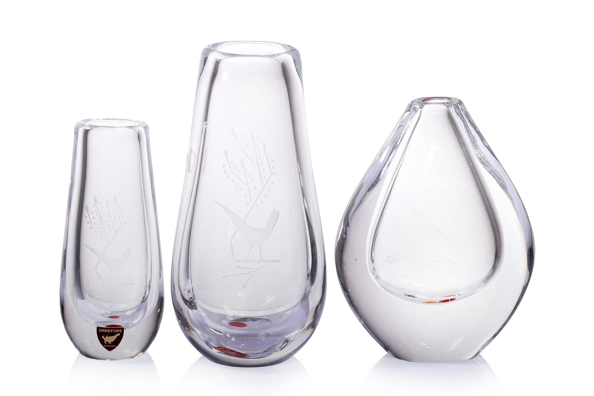 A GROUP OF THREE ORREFORS ETCHED 'BIRD' GLASS VASES