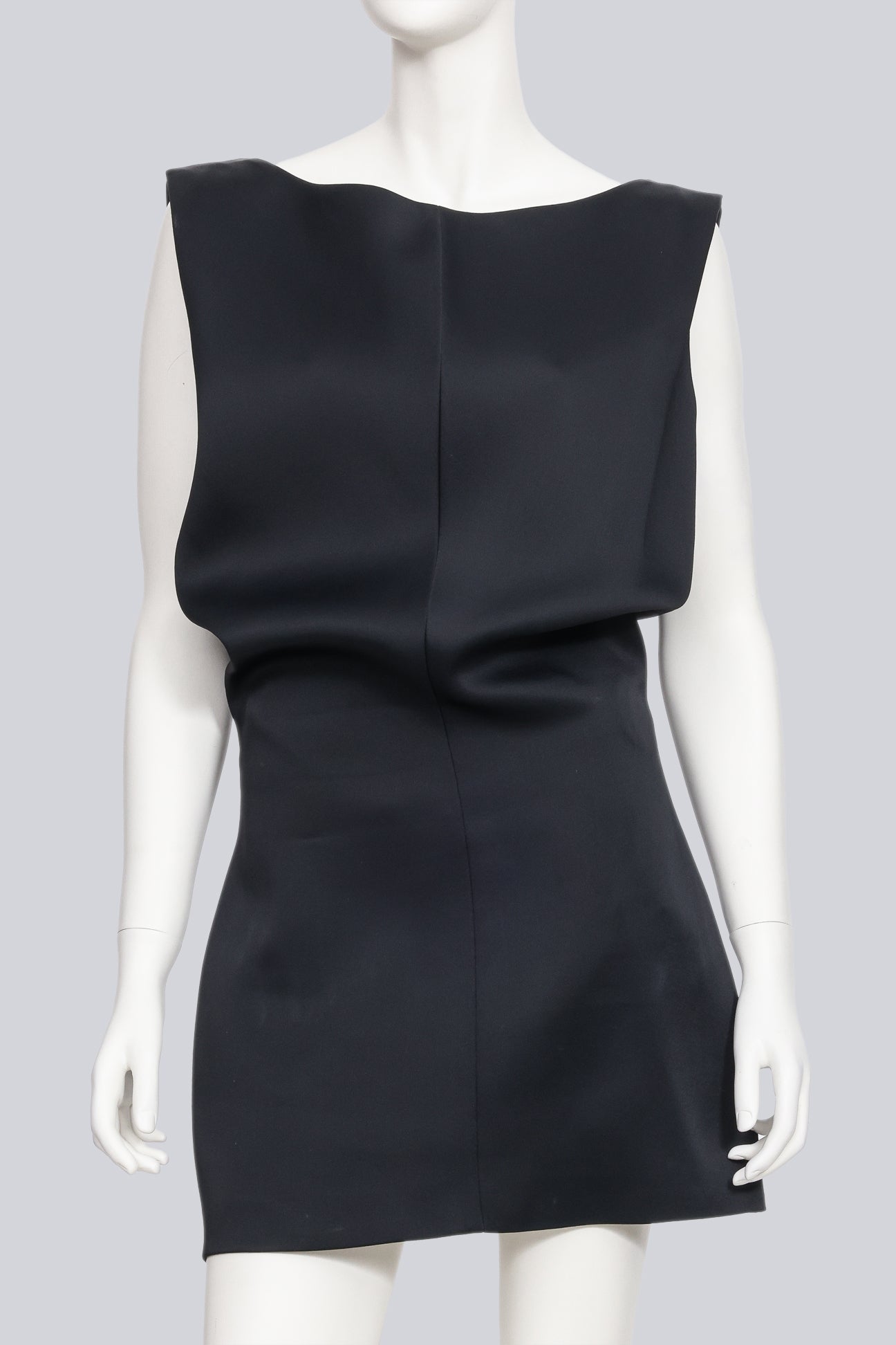 KHAITE - A BLACK SLEEVELESS DRESS