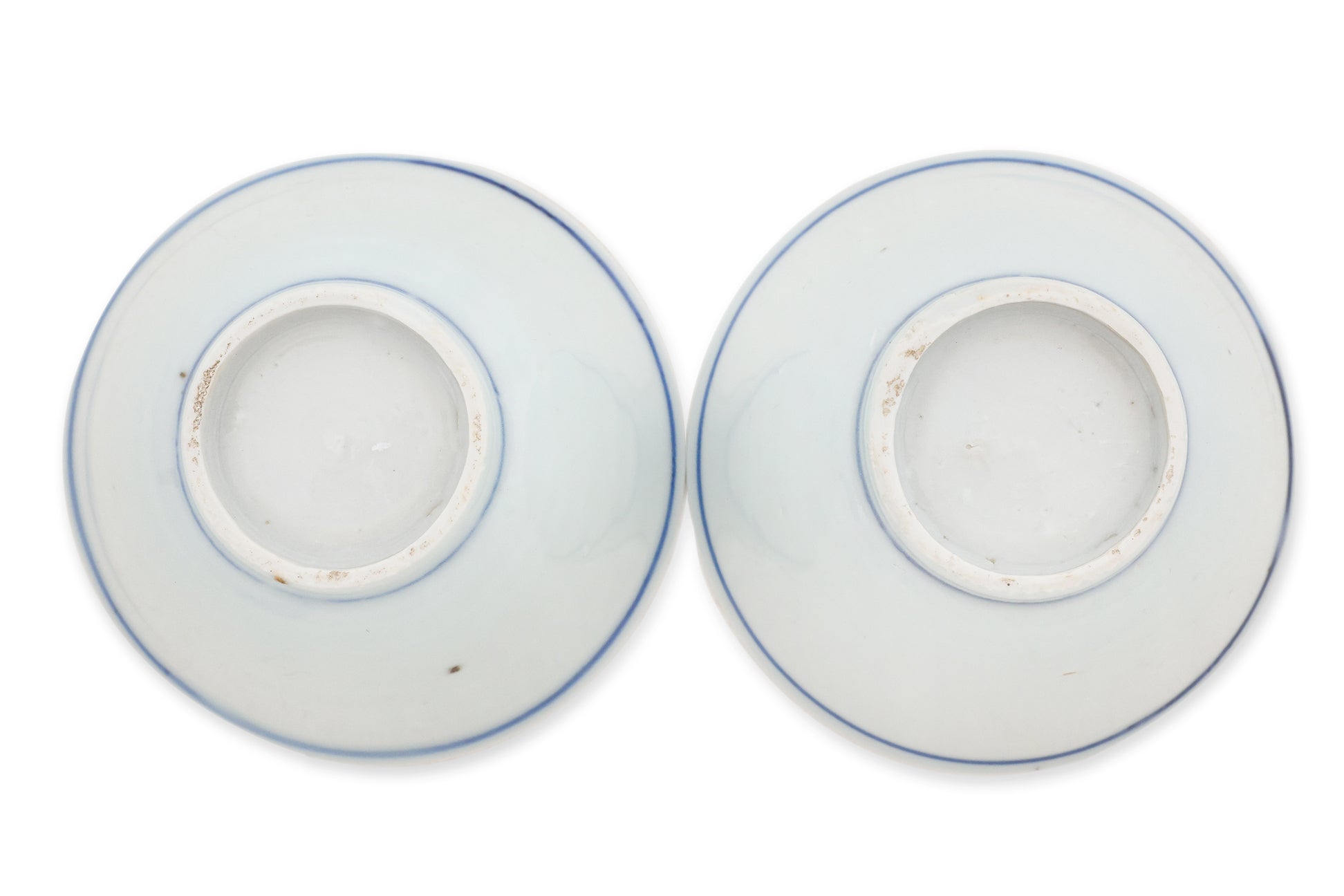 A PAIR OF SMALL CHINESE BLUE AND WHITE CHRYSANTHEMUM BOWLS