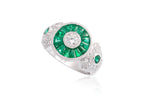 A DIAMOND AND EMERALD RING