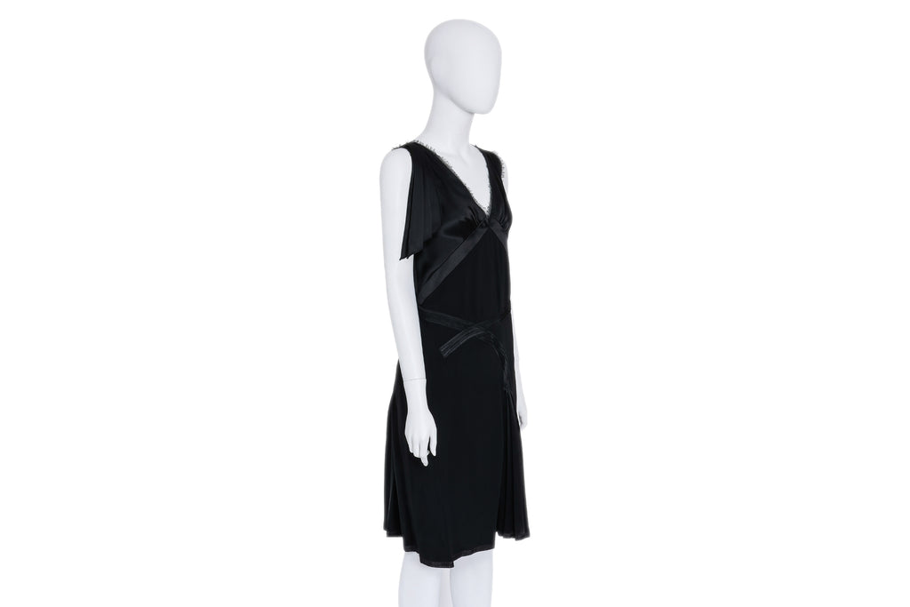 MARC JACOBS - A BLACK SATIN COCKTAIL DRESS