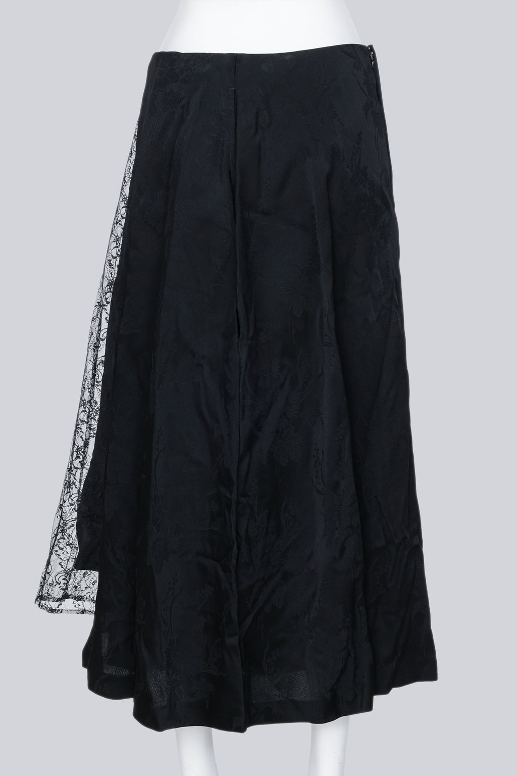 KEI NINOMIYA - A BLACK FLORAL SKIRT