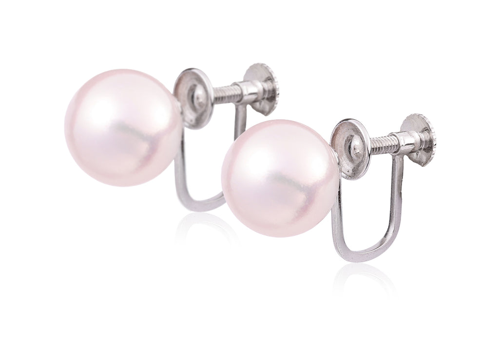A PAIR OF AKOYA CULTURED PEARL SCREW-ON EARRINGS