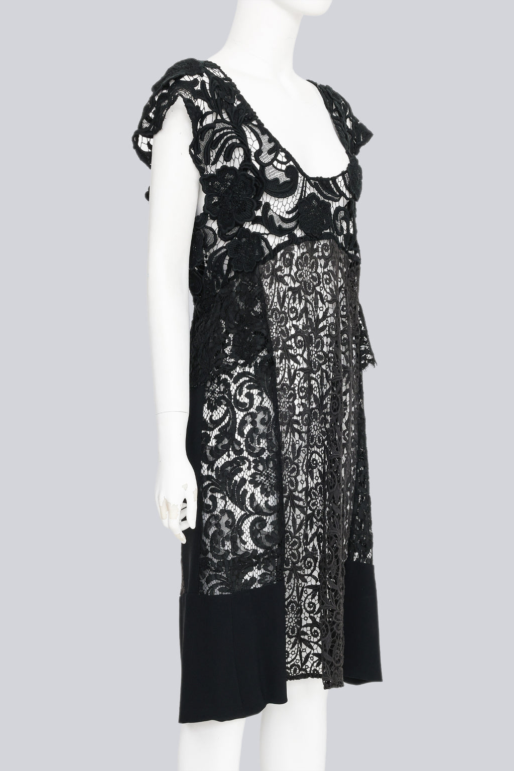 PRADA - A 2008 BLACK COTTON BLEND HEAVY LACE APPLIQUE PANELLED DRESS
