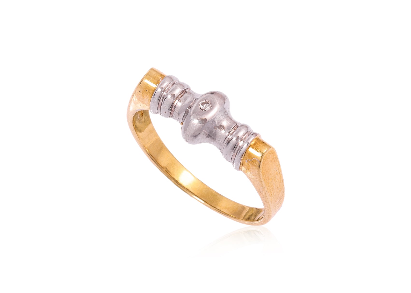 A DIAMOND TWO TONE RING