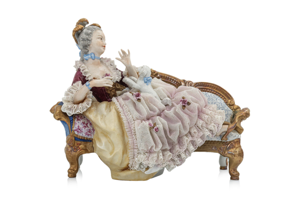 A GROUP OF THREE GERMAN PORCELAIN FIGURAL GROUPS