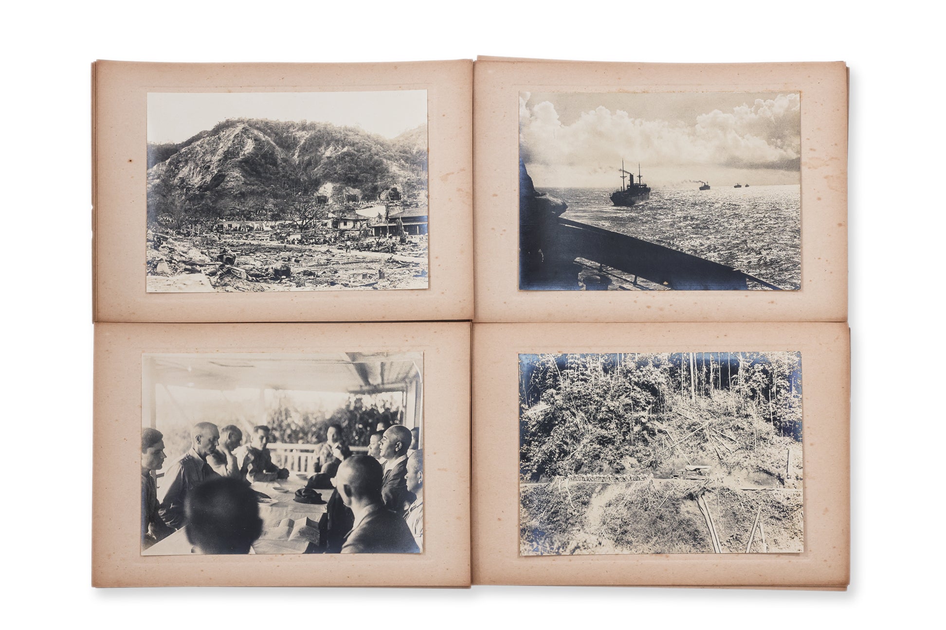 A SET OF 40 JAPANESE EAST ASIAN WWII PRESS PHOTOS