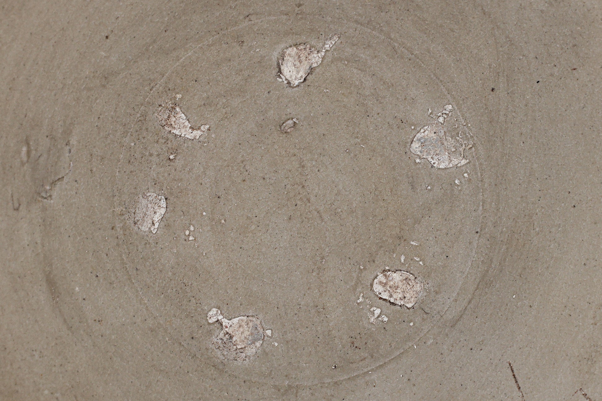 THREE LARGE VIETNAMESE GLAZED SHALLOW BOWLS