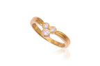 A HIGH KARAT GOLD DIAMOND RING